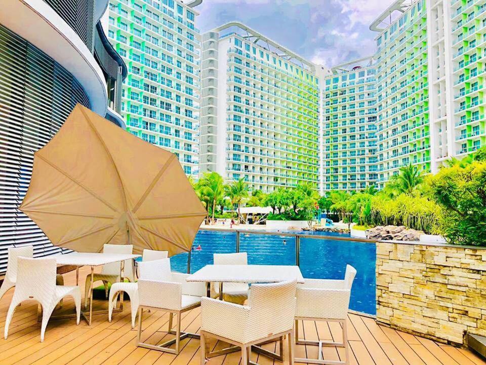 Azure C2 Balcony Wifi Near Mall Airport Multiple Units Paranaque City Exterior foto