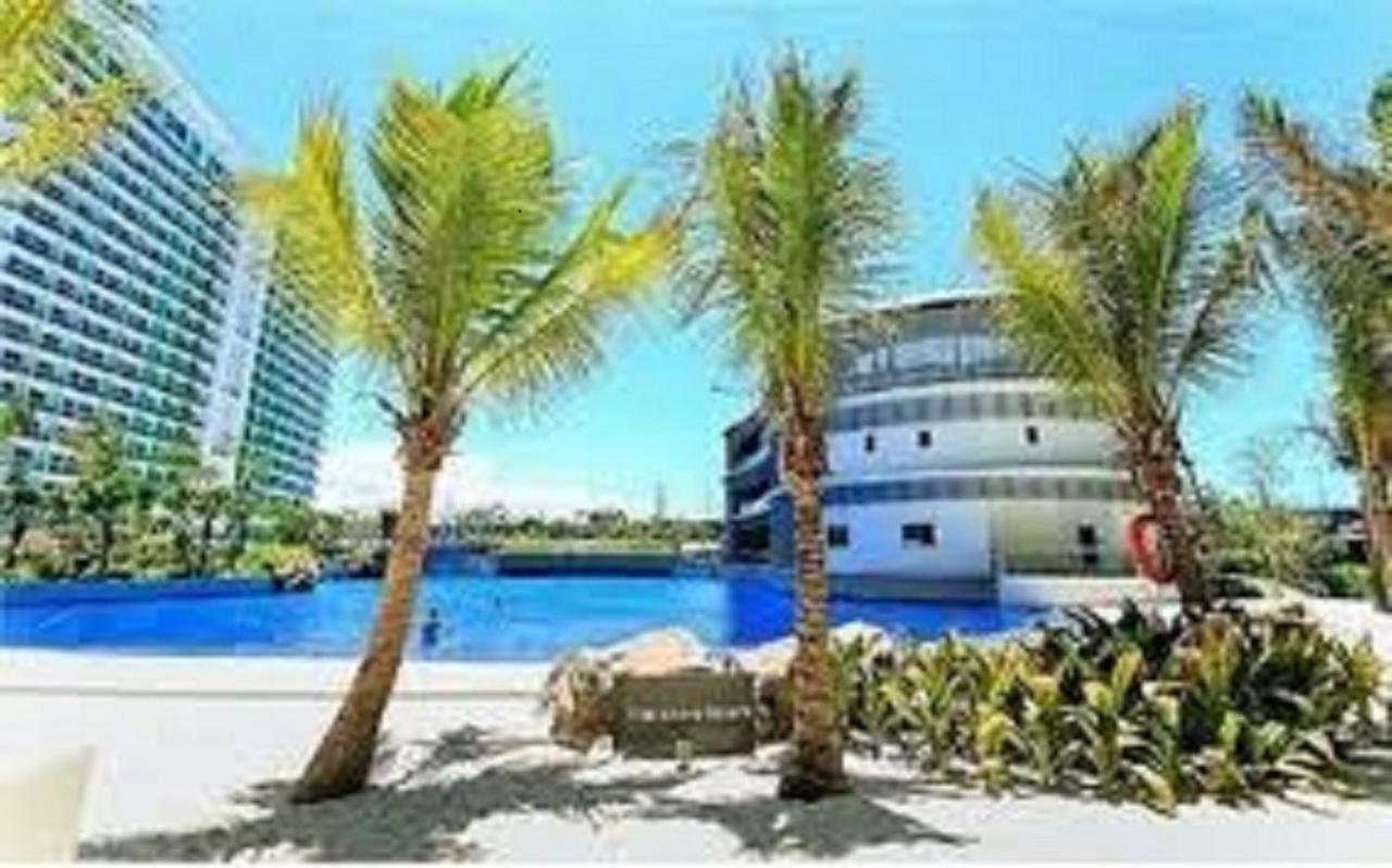 Azure C2 Balcony Wifi Near Mall Airport Multiple Units Paranaque City Exterior foto