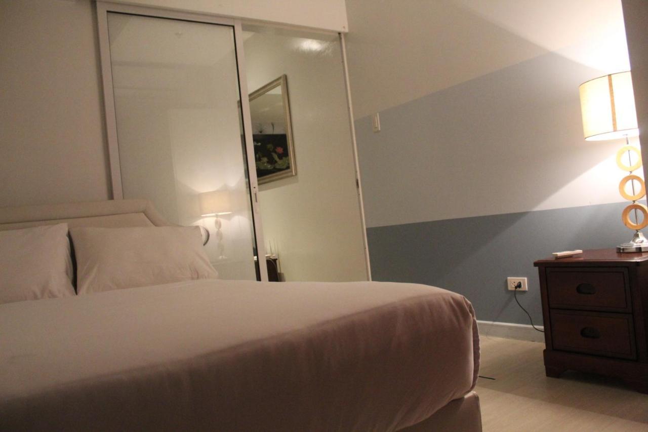 Azure C2 Balcony Wifi Near Mall Airport Multiple Units Paranaque City Exterior foto