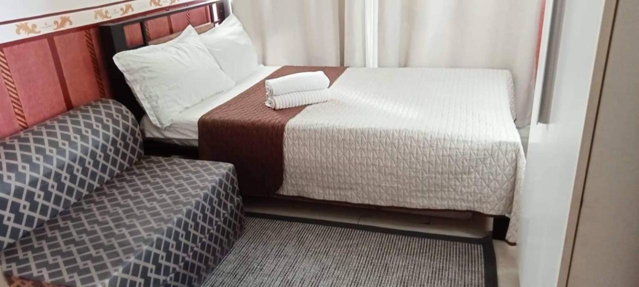 Azure C2 Balcony Wifi Near Mall Airport Multiple Units Paranaque City Exterior foto